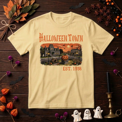 Halloweentown Est 1998 Halloween Shirt | Vintage Pumpkin, Retro Spooky Season & Fall Graphic Tee